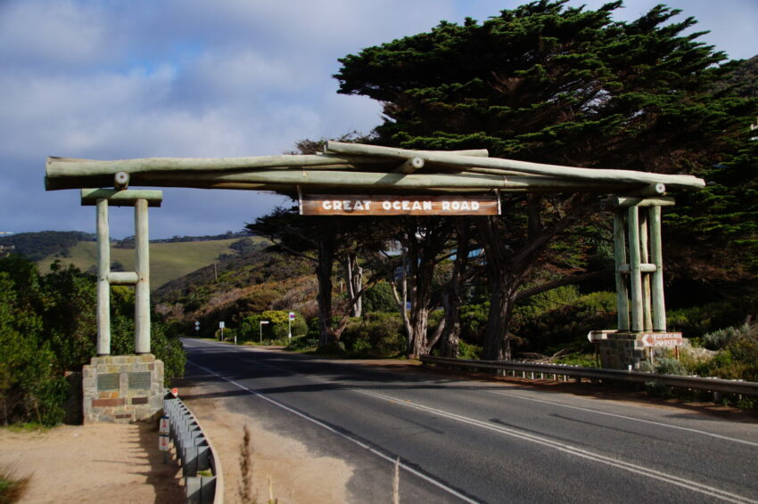 Gate of Great Ocean Road